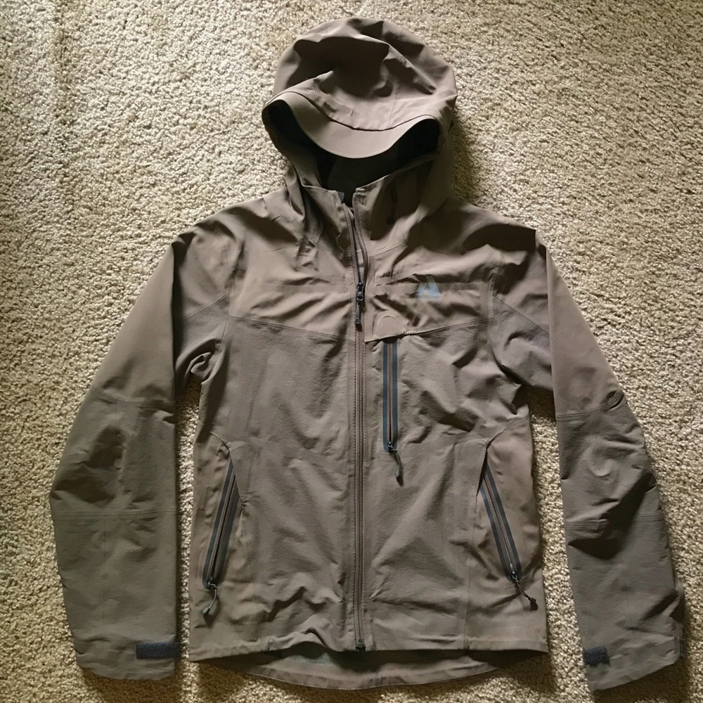 Eddie Bauer First Ascent Shell